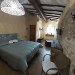 Bed and Breakfast Casale Il Ventaglio 3*