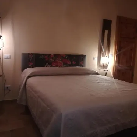 Bed & Breakfast Casale Il Ventaglio 3*